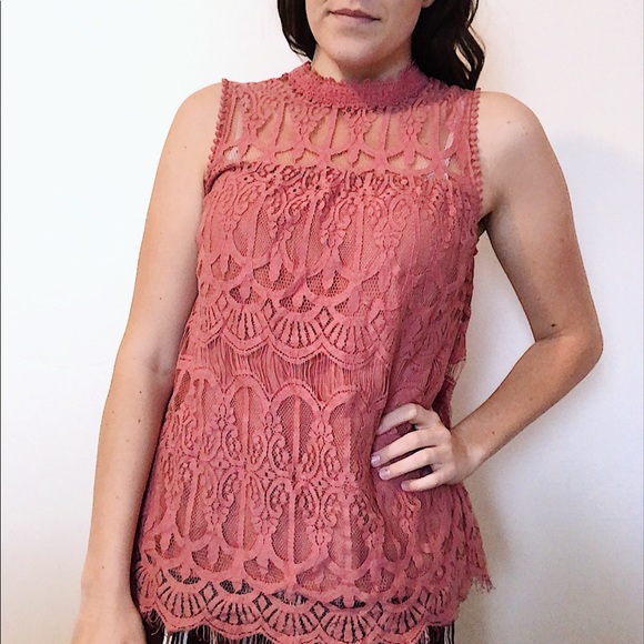 Xhilaration Tops - 🎉NWOT🎉 Beautiful Detailed Lace Tank